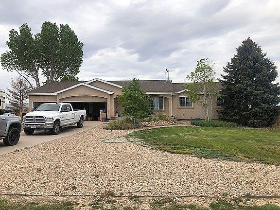 2nd image of 281 W Bywood Dr