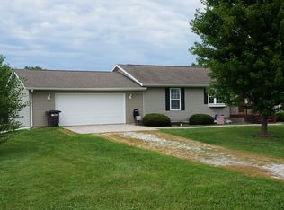 58743 320th St, Cambridge, IA 50046