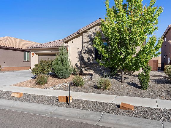 2nd image of 8723 Abierto Vista Cir NW