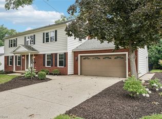 345 Sand Run Rd, Akron, OH 44313