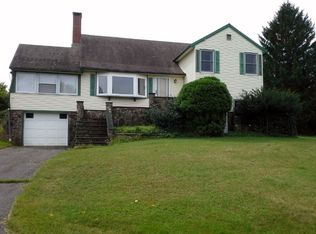 395 Lindholm Rd, Hurleyville, NY 12747