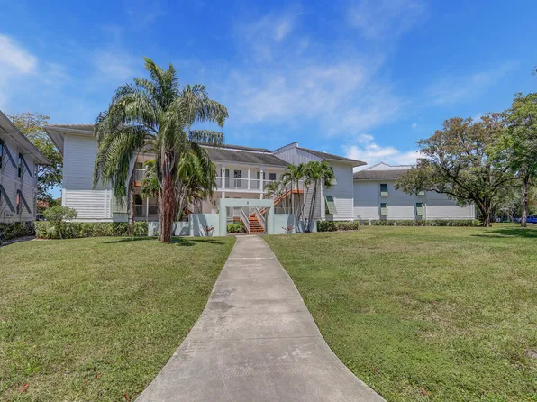 279 Cypress Point Drive, Palm Beach Gardens, FL 33418
