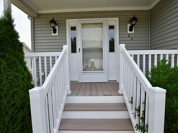 2nd image of 20 Quarrystone Dr