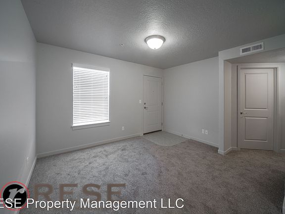 5th image of 1026 N 1090 W Unit 80