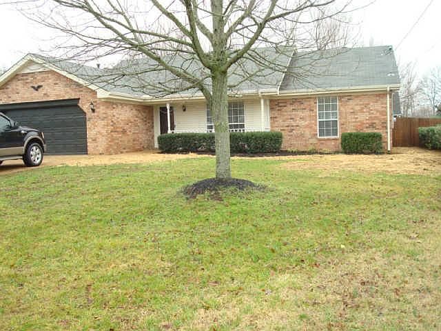 1st image of 208 Spring Hill Dr