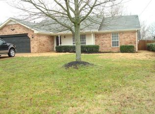 208 Spring Hill Dr, Smyrna, TN 37167