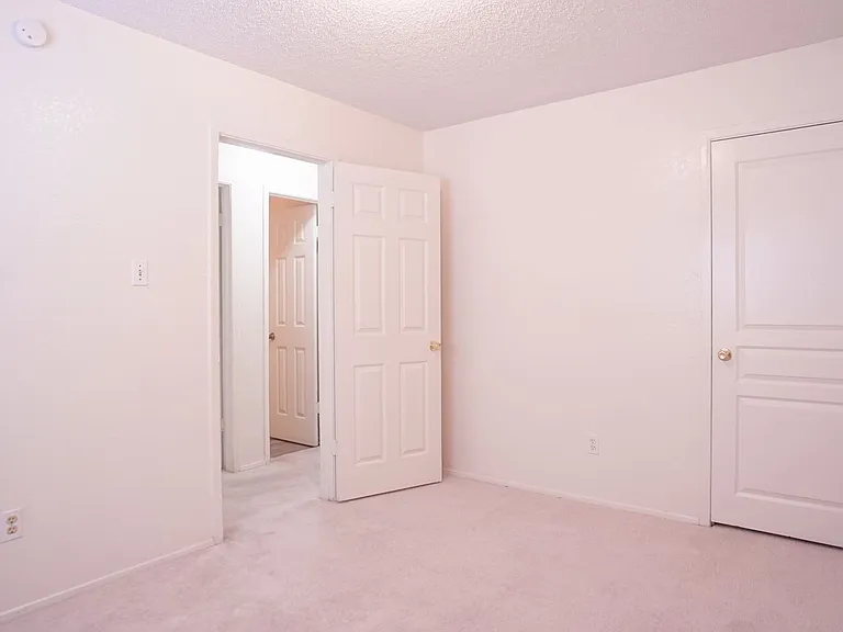 7404C Vintage Way — Photo 8