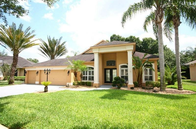 1st image of 4014 Valrico Grove Dr