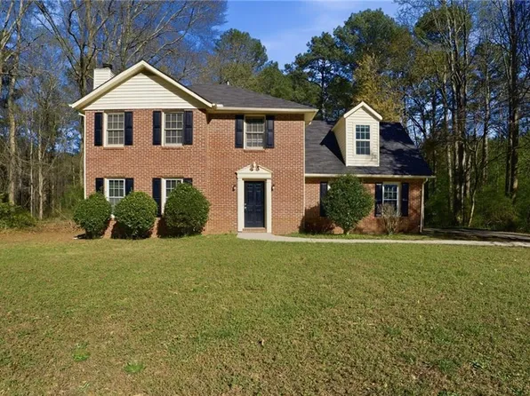 40 Lake Ct, Stockbridge, GA 30281