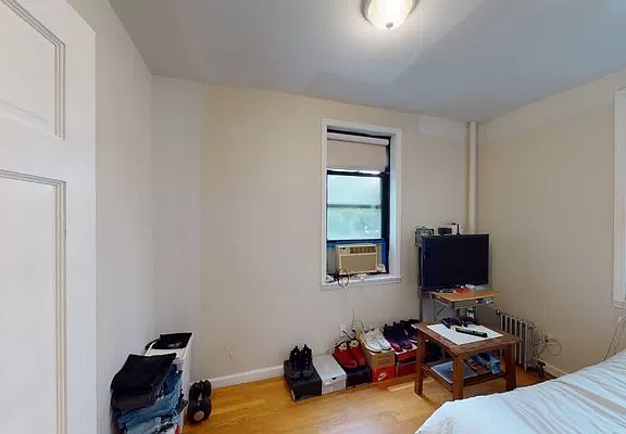 2nd image of 21-05 33rd St #1A