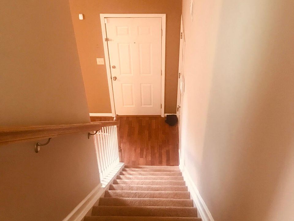 1st image of 3376 Emerson Woods