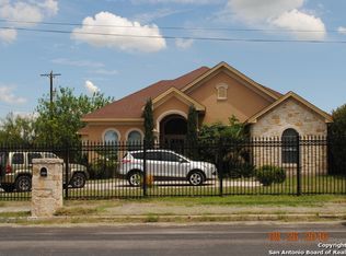 9206 Walhalla Ave, San Antonio, TX 78221
