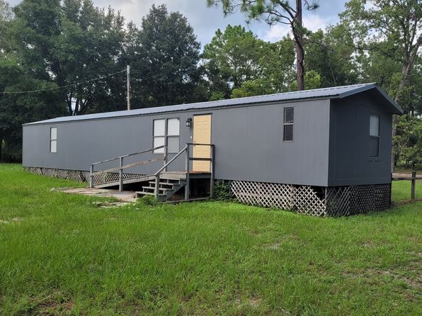 100 Country Living Rd