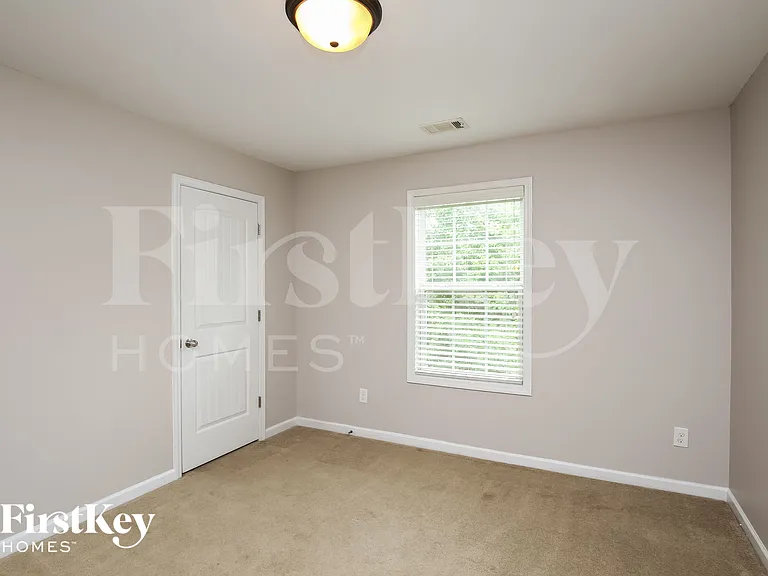 6310 Spring Cove Dr — Photo 13