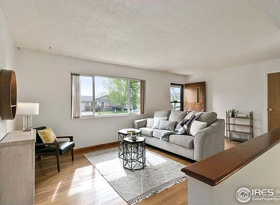 4th image of 3505 Latham Ave