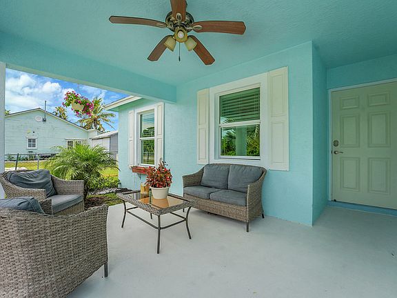2nd image of 5715 SE Pine Avenue