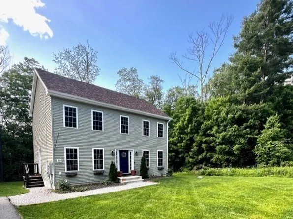 86 Harwood Farm Rd, Southbridge, MA 01550