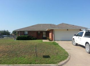 605 SW 60th St, Lawton, OK 73505