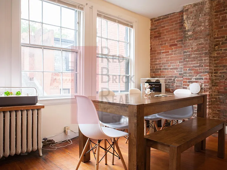 11 Pinckney St #4 — Photo 5