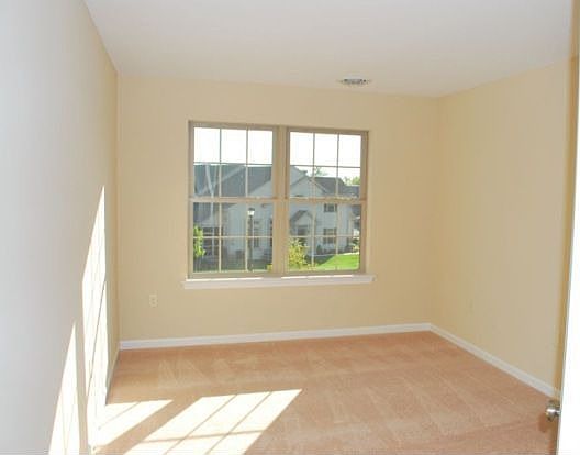 5th image of 920 Lantern Dr #L-0089