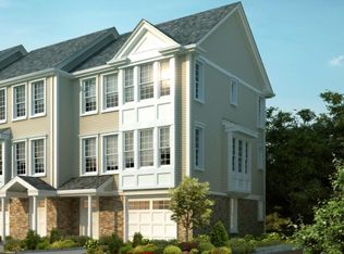37 Windsor Ln #37-13, Exeter, NH 03833