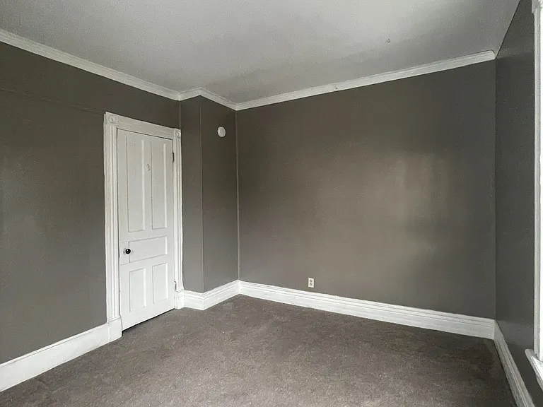 90 Cottage St #22 — Photo 11
