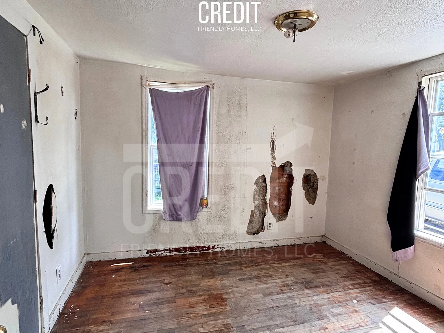 1527 North Oakland Avenue — Photo 2