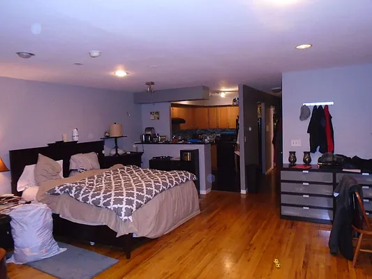 Rented by 18 REALTY | media 10