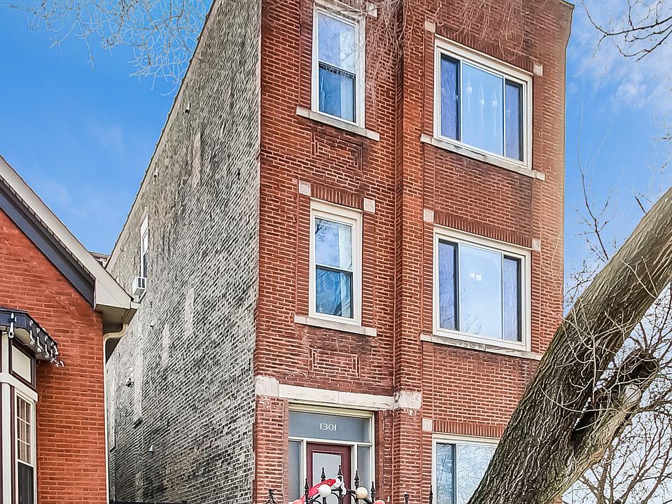 1st image of 1301 N Oakley Blvd APT 1A