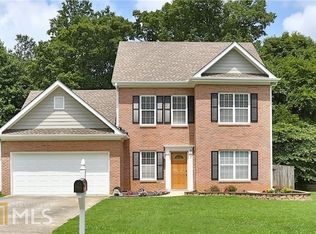 31 Springcrest Trl, Lawrenceville, GA 30046