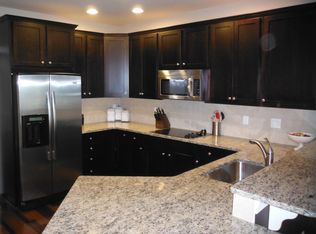 44415 Broadmoor Blvd #183, Northville, MI 48168