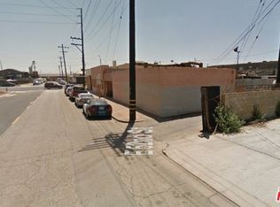 2548 E 52nd St, Huntington Park, CA 90255