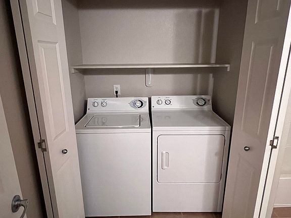 4th image of 2308 Owens Ave Unit 201