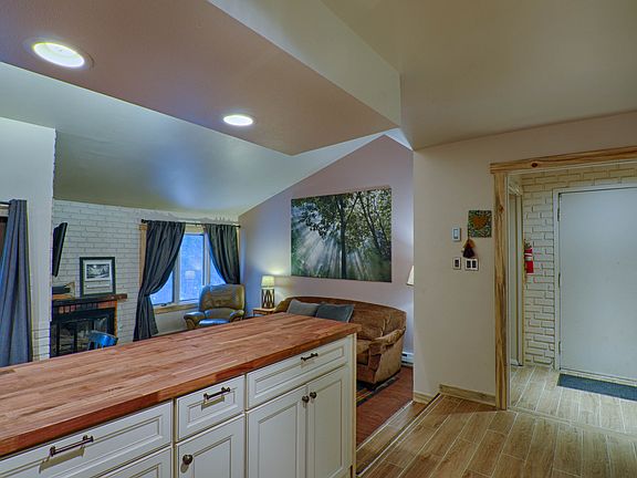 4th image of 246 Broken Lance Dr APT 203