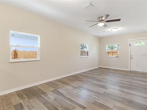 5th image of 717 Hickory Ave