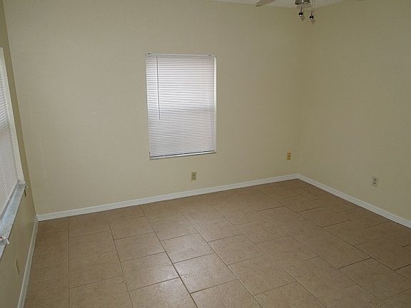 5th image of 737 1/2 Herman Ave