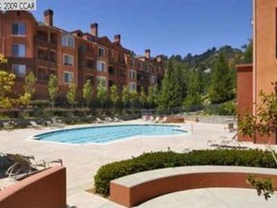 240 Caldecott Ln UNIT 306, Oakland, CA, 94618