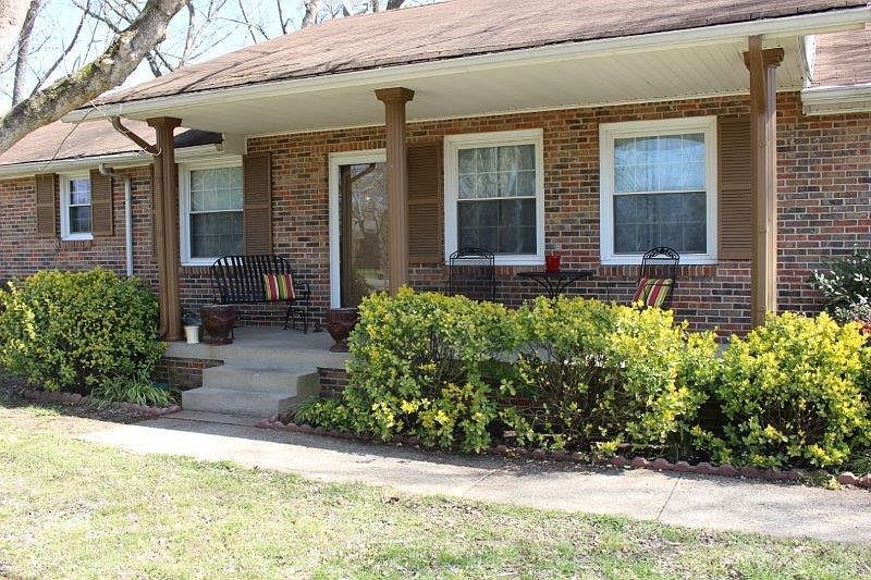 1st image of 6440 Lee Ave