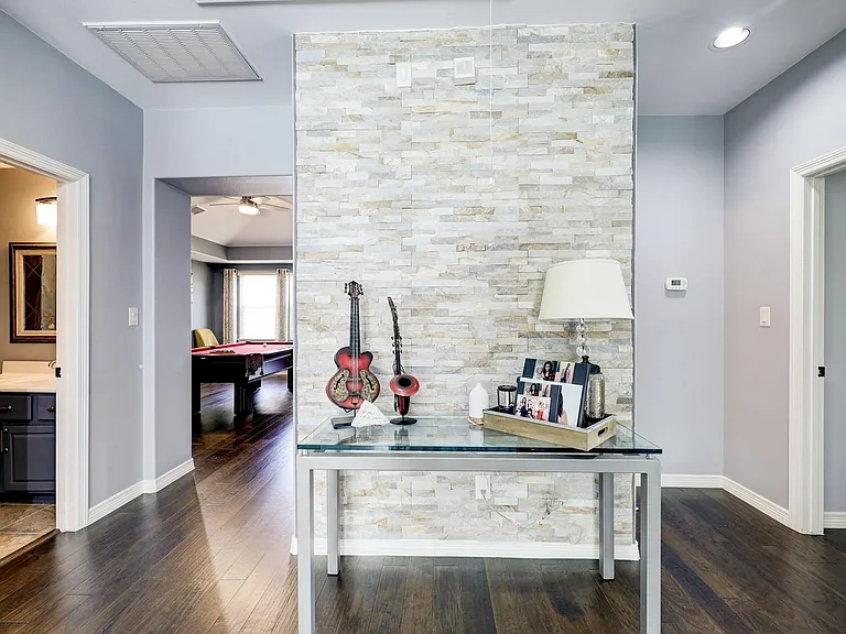 1735 Sylvia Springs Ln — Photo 32