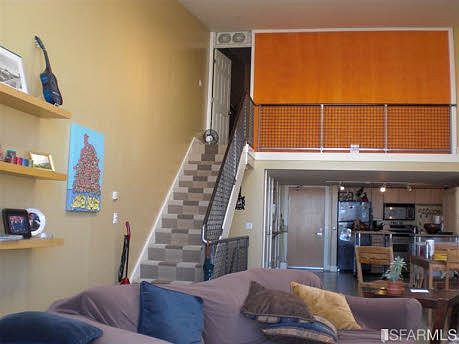 3rd image of 370 7th St Unit 10