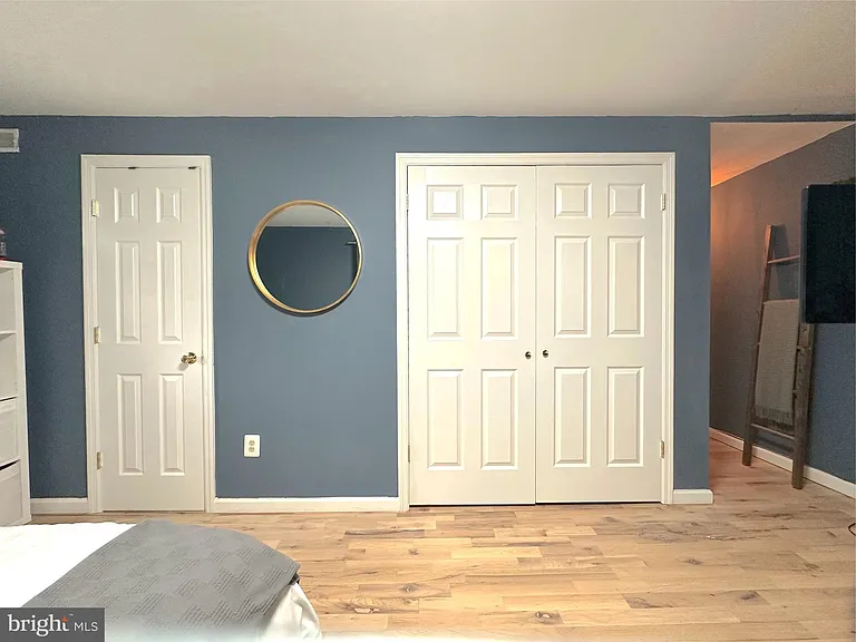 717 Brook St — Photo 16