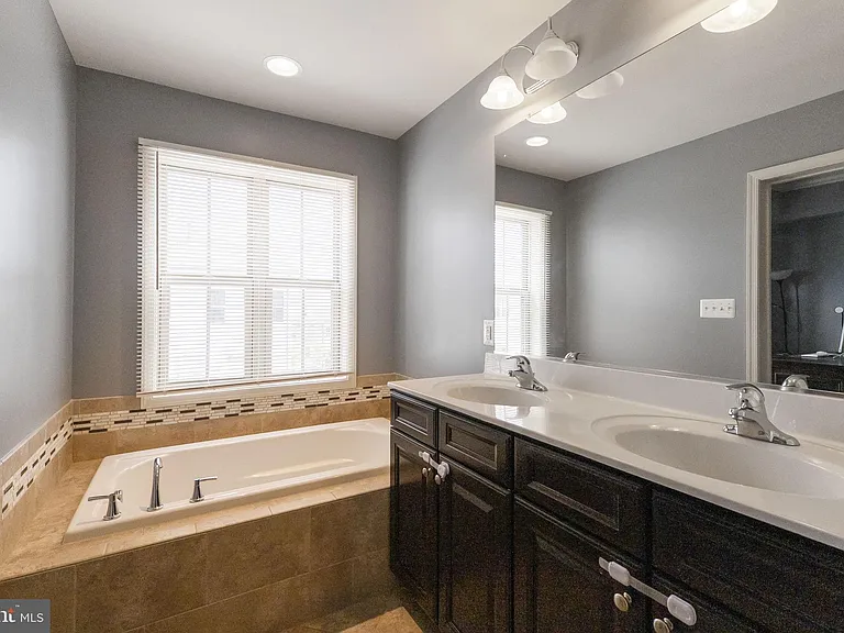 14058 Wellspring Ave — Photo 20