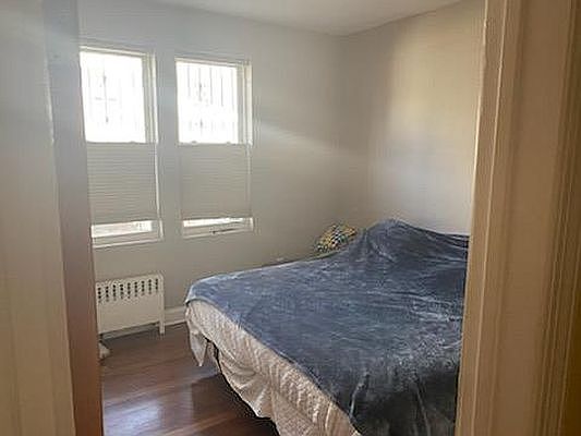 5th image of 2418 23rd St Floor 1