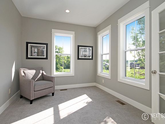 5th image of 7927 Whistle Creek Ct SW #29