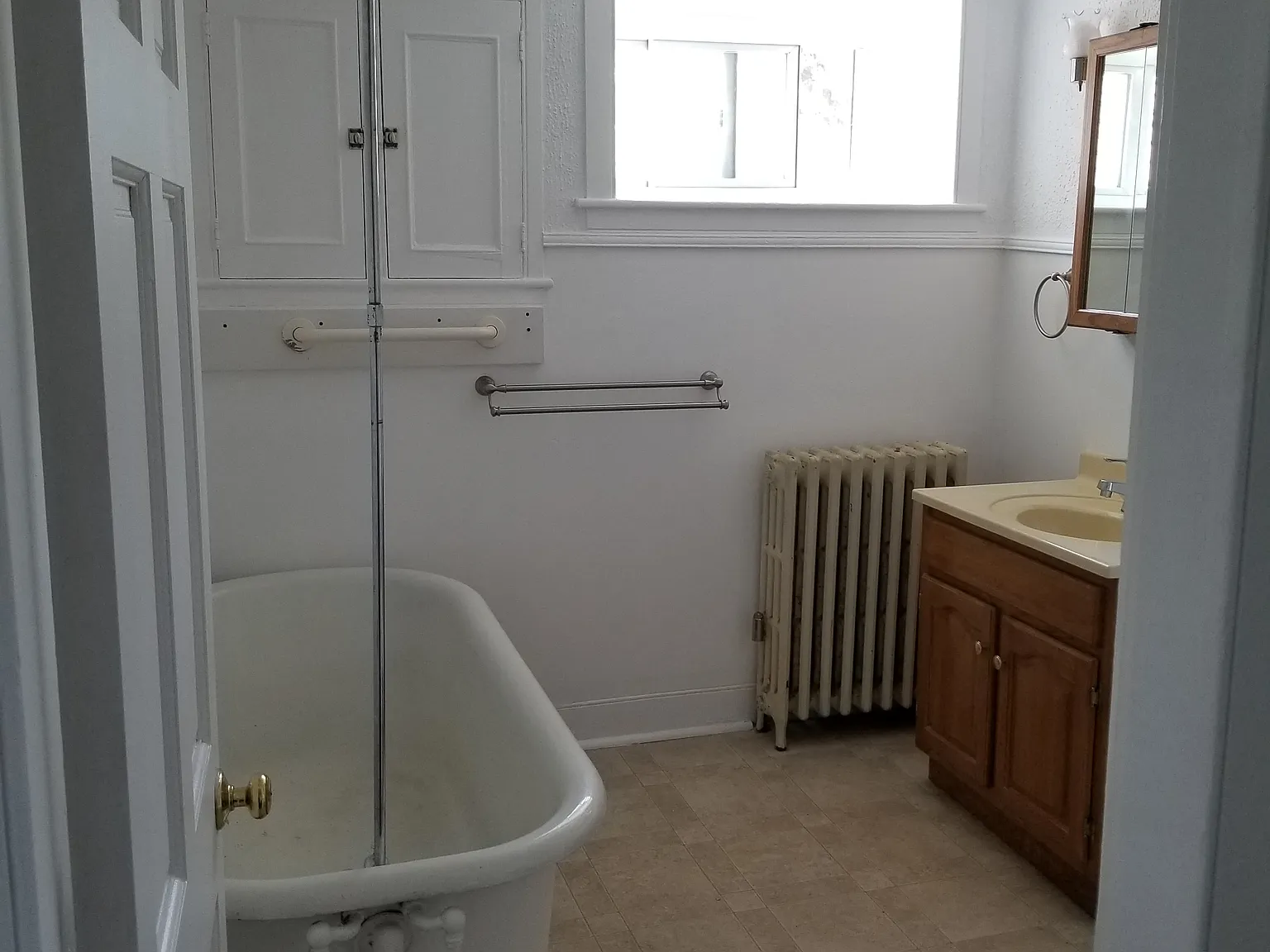 3 bed, 960 sqft, $1,850 — Photo 4