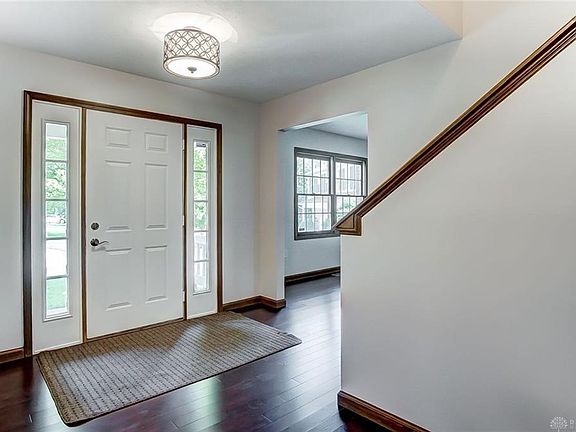 3rd image of 1122 Redcoat Ct