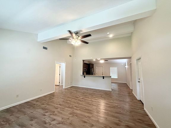 2nd image of 51 Lupine Ct