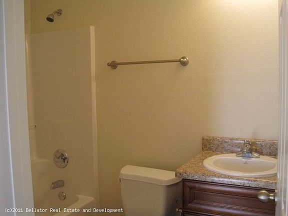 3rd image of 33296 Stables Dr #B