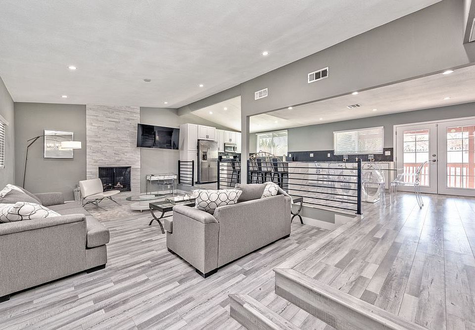 1st image of 8765 Potenza Ln