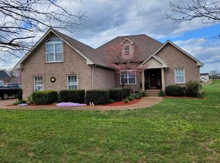 102 Mesa Dr, Portland, TN 37148